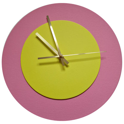 Pop Art Wanduhr Rosa  Hellgelb mit goldenen Zeigern 30 cm rund
