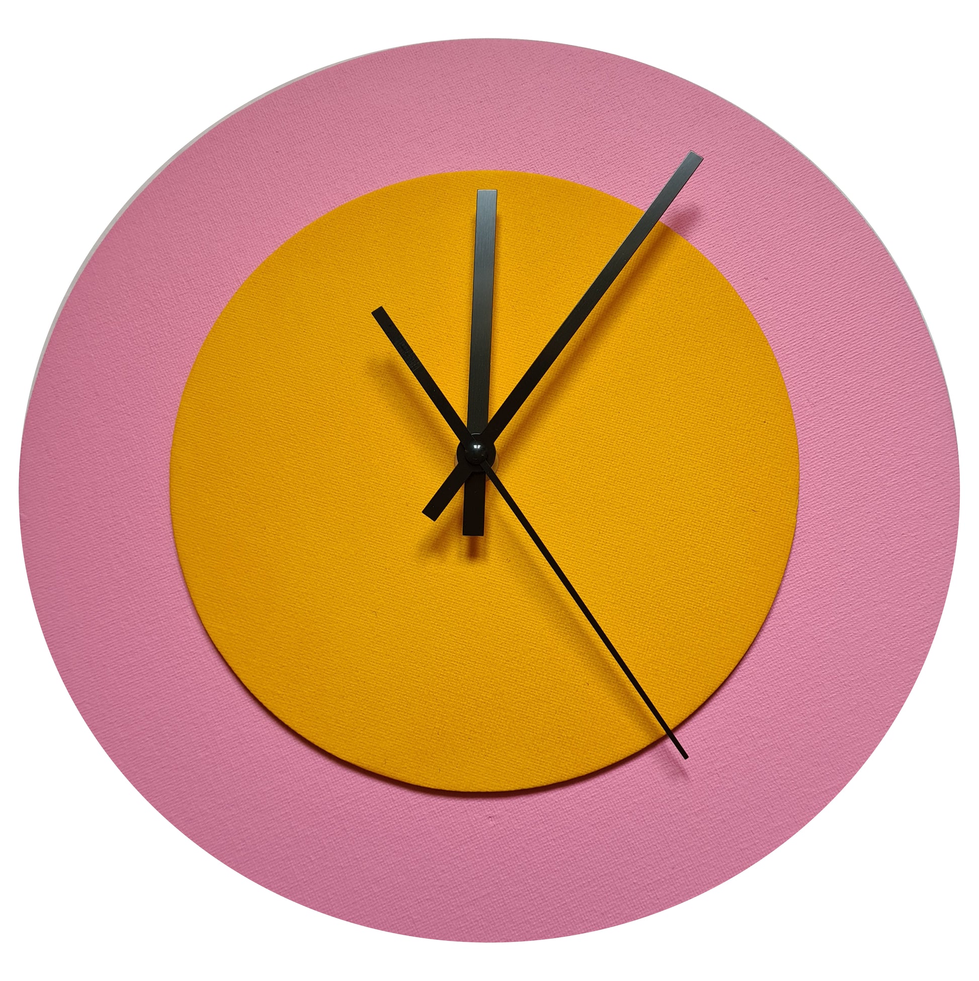 Pop Art Wanduhr Rosa  Sonnengelb mit schwarzen Zeigern 30 cm rund
