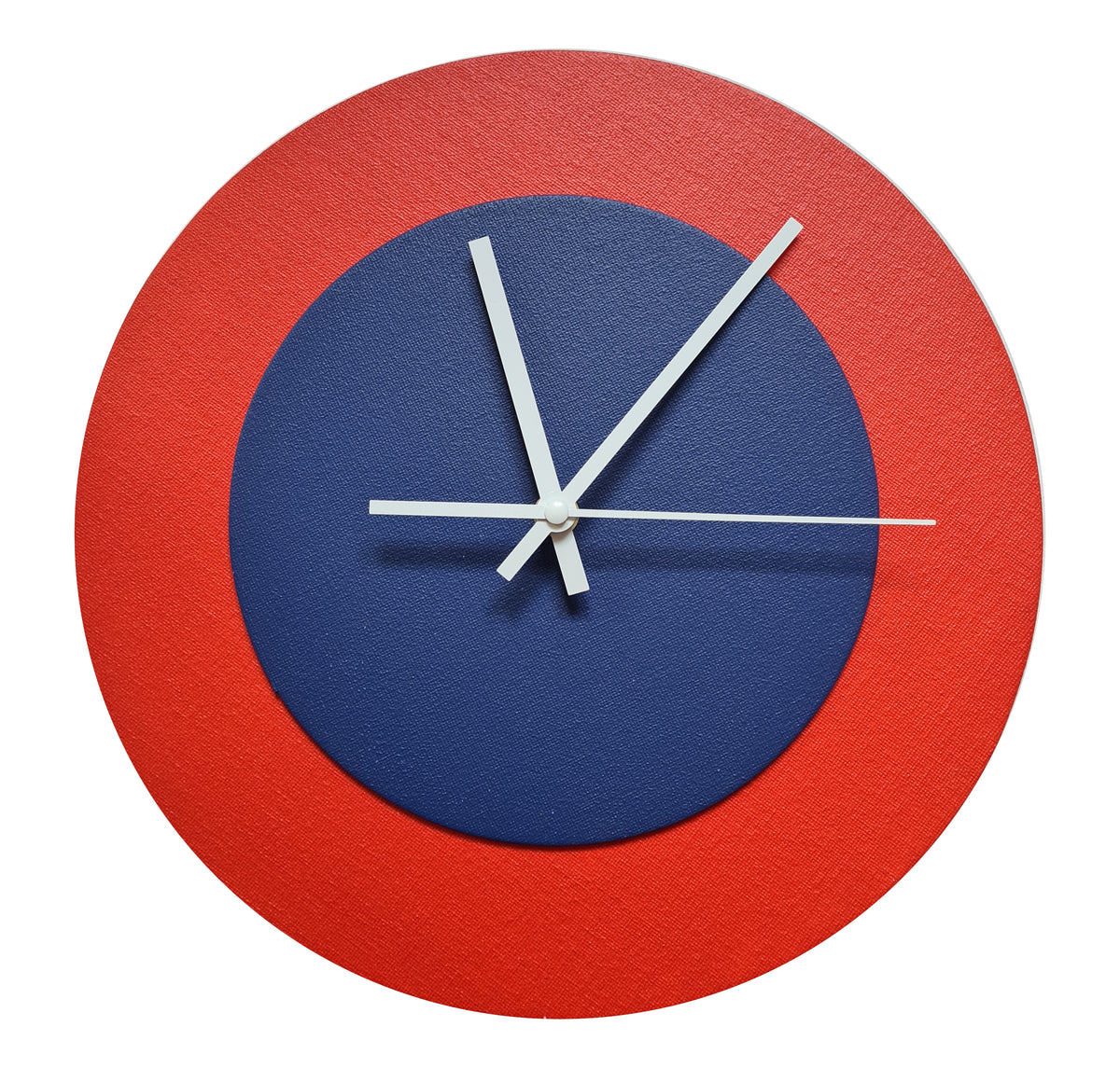 Pop Art Wanduhr Hellrot  Dunkelblau mit weißen Zeigern 30 cm rund
