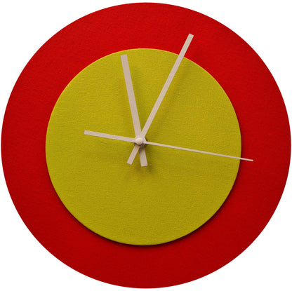 Pop Art Wanduhr Hellrot  Farngrün mit weißen Zeigern 30 cm rund
