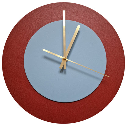 Pop Art Wanduhr Dunkelrot Hellblau  mit goldenen Zeigern 30 cm rund
