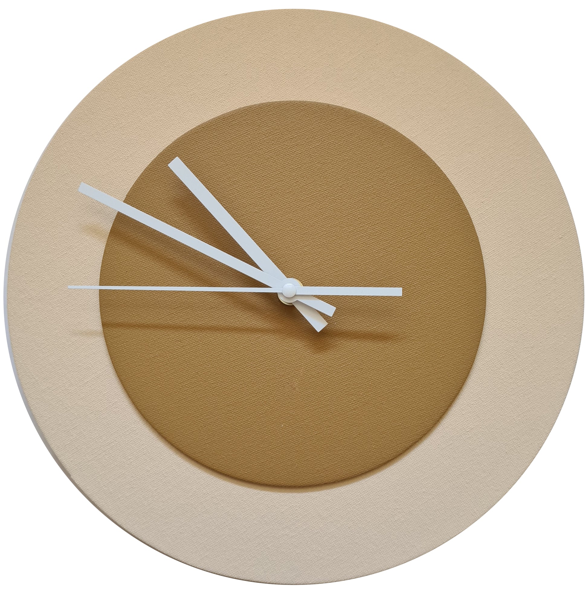 Pop Art Wanduhr Creme Hellbraun mit  weißen Zeigern 30 cm rund