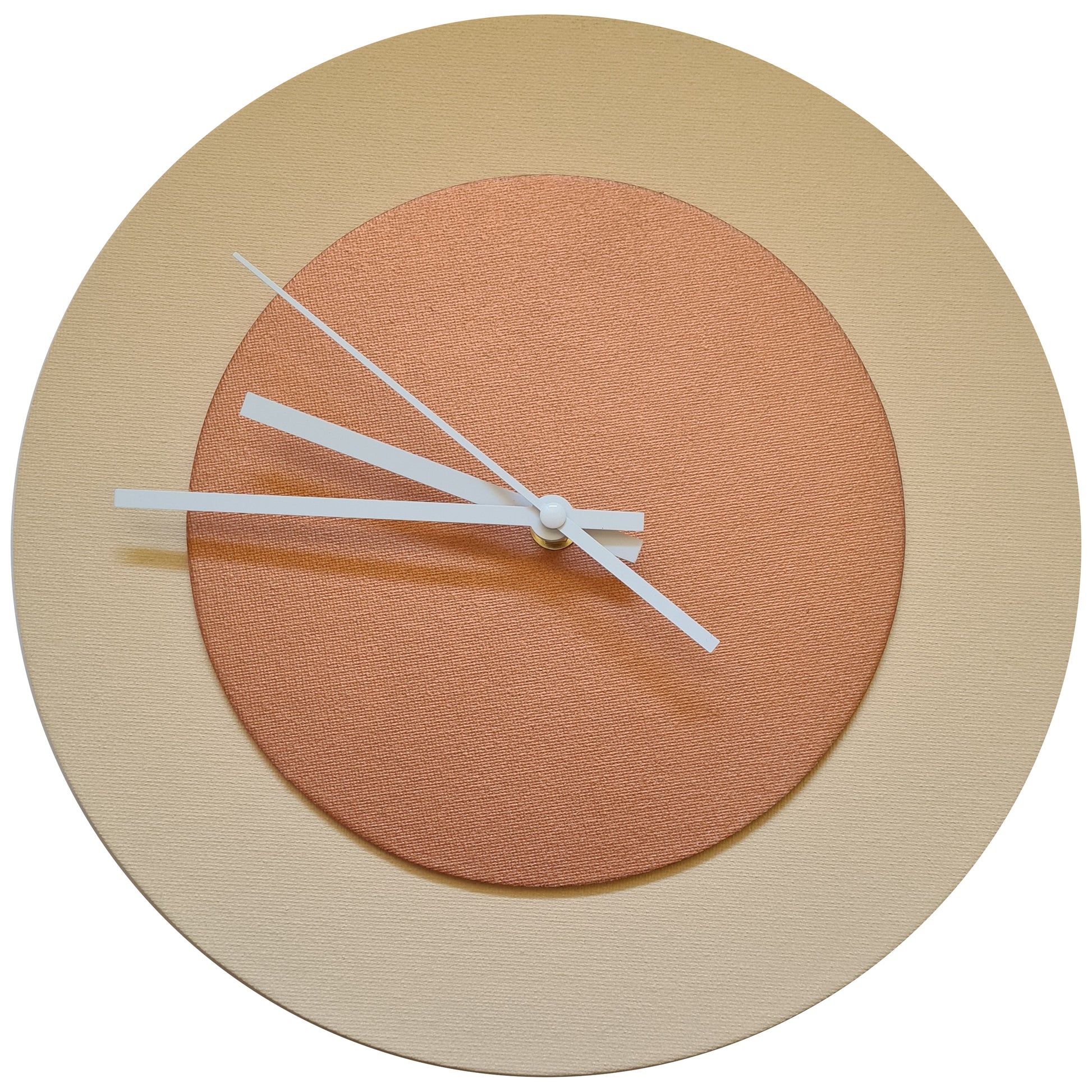 Pop Art Wanduhr Creme Bronzefarben mit  weißen Zeigern 30 cm rund