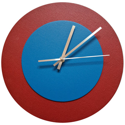Pop Art Wanduhr Dunkelrot  Mittelblau mit silbernen Zeigern 30 cm rund
