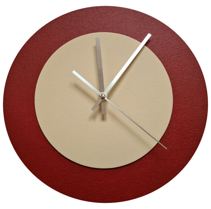 Pop Art Wanduhr Dunkelrot  Cremefarben mit silbernen Zeigern 30 cm rund
