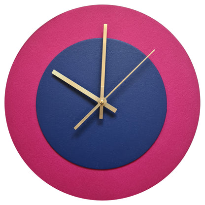 Pop Art Wanduhr Magenta Dunkelblau mit goldenen Zeigern 30 cm rund
