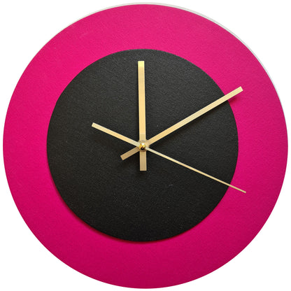 Pop Art Wanduhr Magenta  Schwarz mit goldenen Zeigern 30 cm rund
