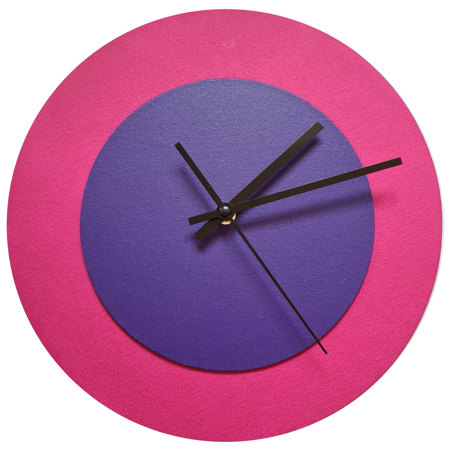 Pop Art Wanduhr Magenta  Lilafarben mit schwarzen Zeigern 30 cm rund

