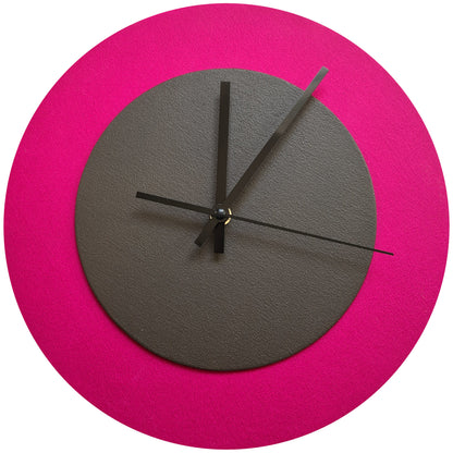 Pop Art Wanduhr Magenta  Grau mit schwarzen Zeigern 30 cm rund
