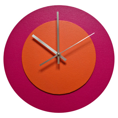 Pop Art Wanduhr Magenta  Orangefarben mit silbernen Zeigern 30 cm rund

