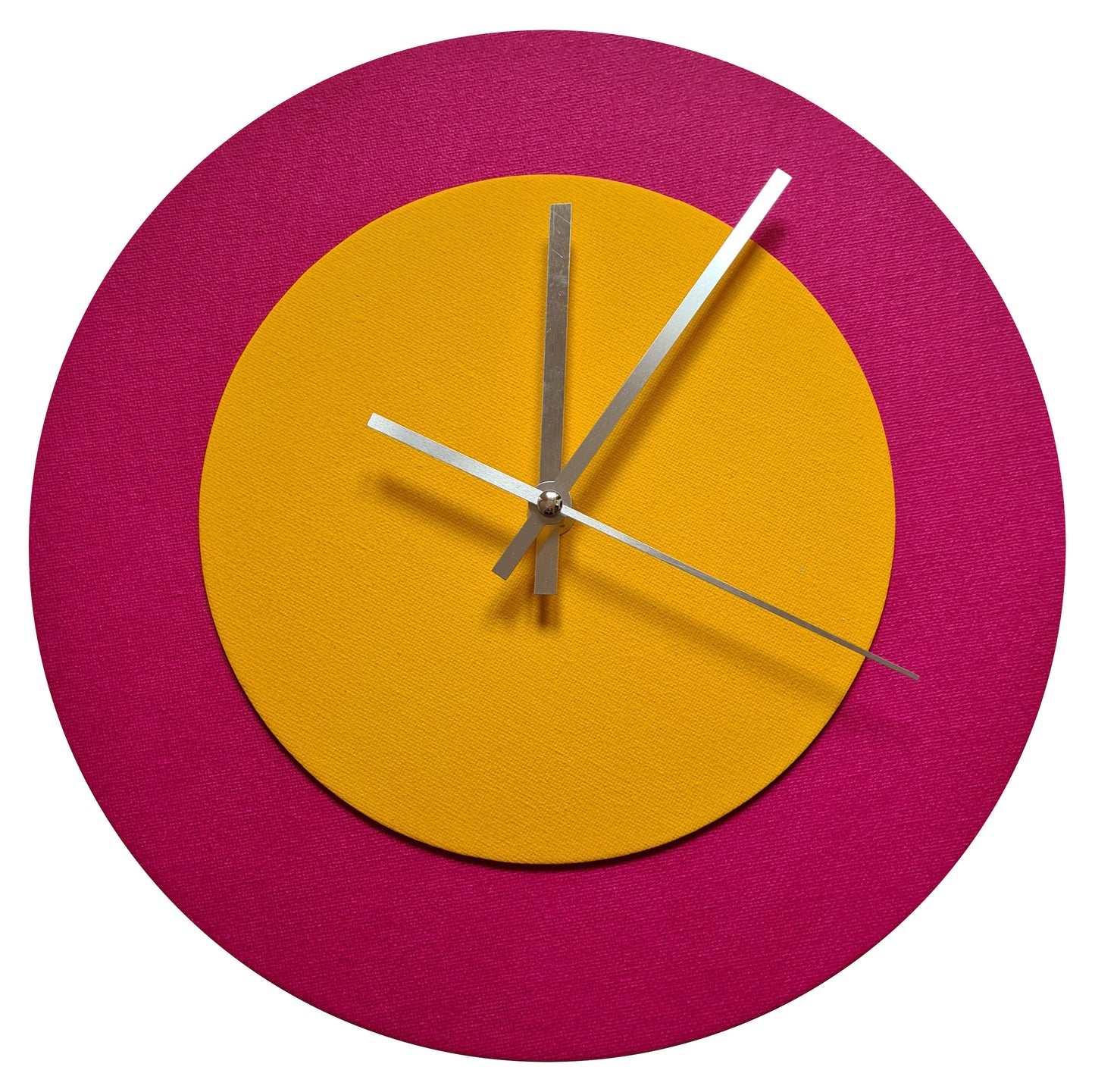 Pop Art Wanduhr Magenta  Sonnengelb mit silbernen Zeigern 30 cm rund

