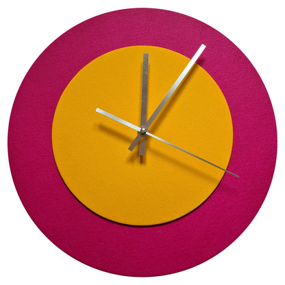 Pop Art Wanduhr Magenta  Sonnengelb mit silbernen Zeigern 30 cm rund
