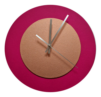 Pop Art Wanduhr Magenta  Bronzefarben mit  silbernen Zeigern 30 cm rund
