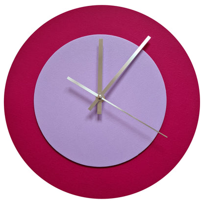 Pop Art Wanduhr Magenta  Fliederfarben mit silbernen Zeigern 30 cm rund
