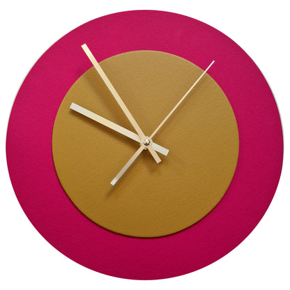 Pop Art Wanduhr Magenta  Hellbraun mit silbernen Zeigern 30 cm rund

