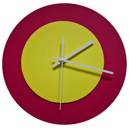 Pop Art Wanduhr Magenta  Hellgelb mit weißen Zeigern 30 cm rund
