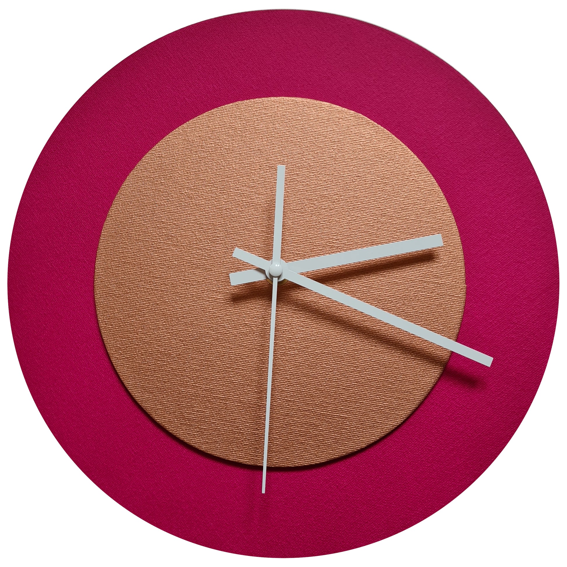 Pop Art Wanduhr Magenta  Bronzefarben mit  weißen Zeigern 30 cm rund
