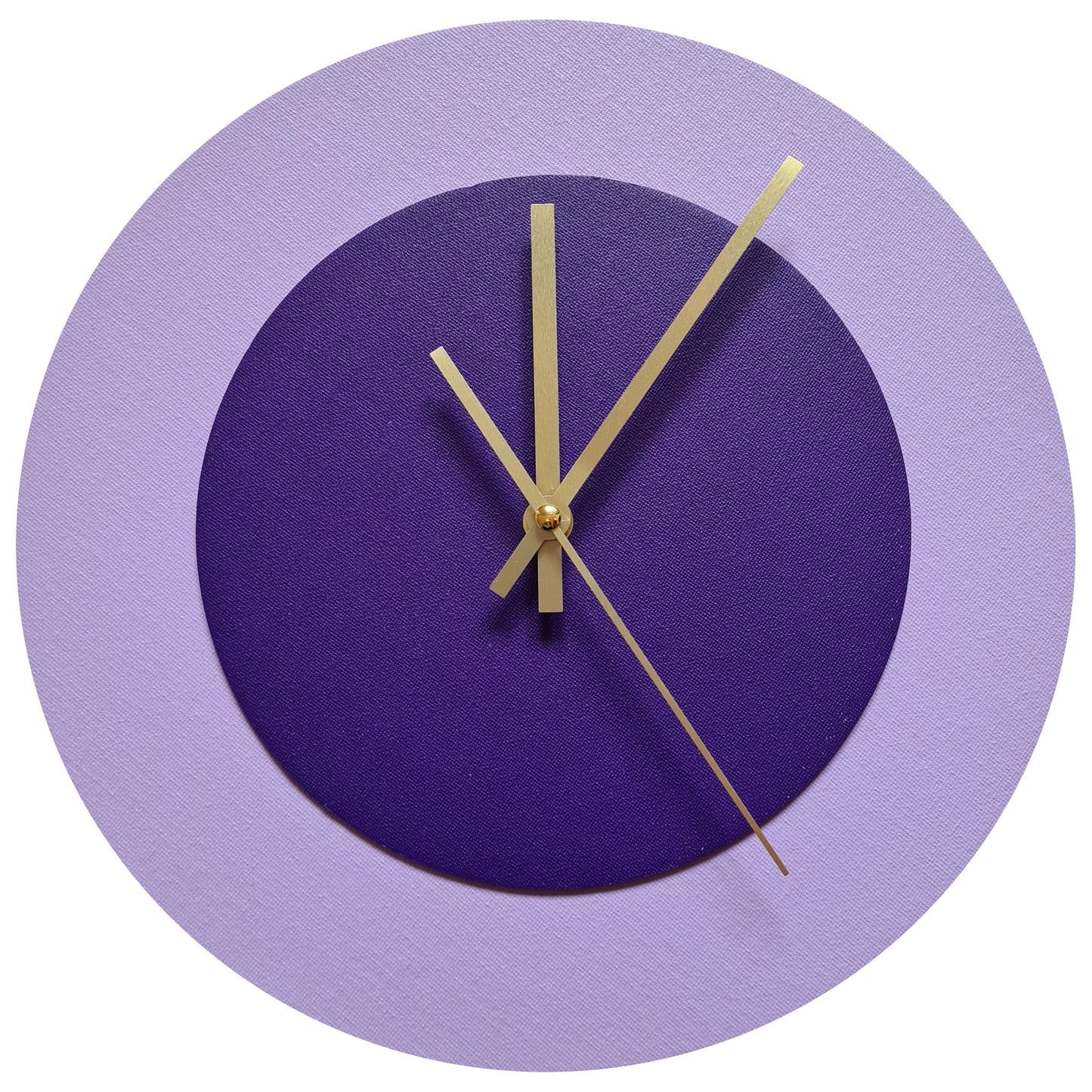 Pop Art Wanduhr Flieder  Lilafarben mit goldenen Zeigern 30 cm rund
