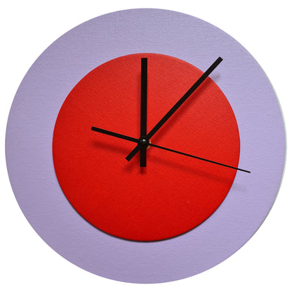Pop Art Wanduhr Flieder  Orangefarben mit schwarzen Zeigern 30 cm rund
