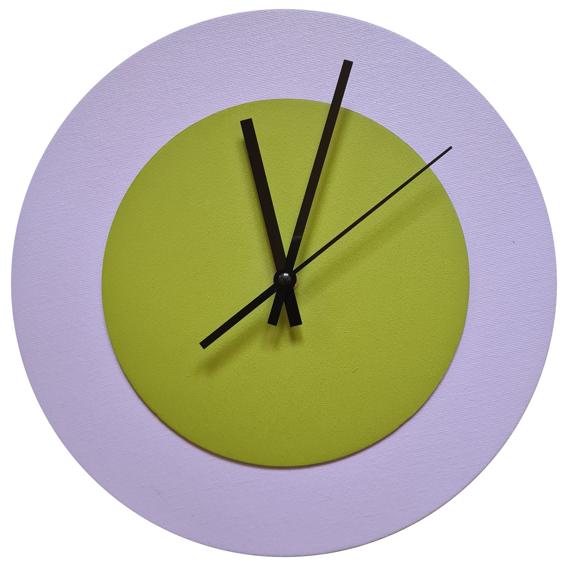 Pop Art Wanduhr Flieder  Olivgrün mit schwarzen Zeigern 30 cm rund

