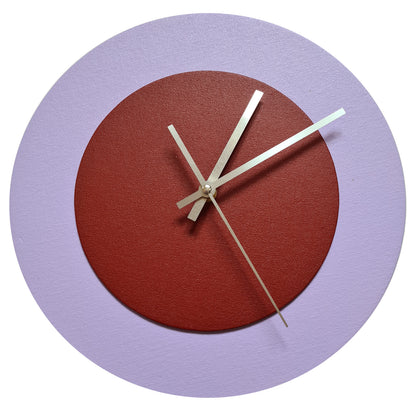 Pop Art Wanduhr Flieder  Dunkelrot mit  silbernen Zeigern 30 cm rund
