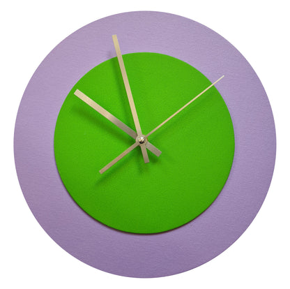 Pop Art Wanduhr Flieder  Hellgrün mit silbernen Zeigern 30 cm rund
