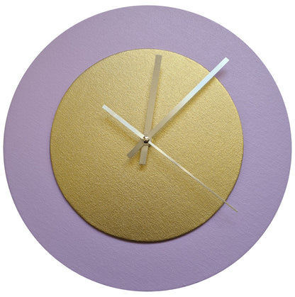 Pop Art Wanduhr Flieder  Goldfarben mit silbernen Zeigern 30 cm rund
