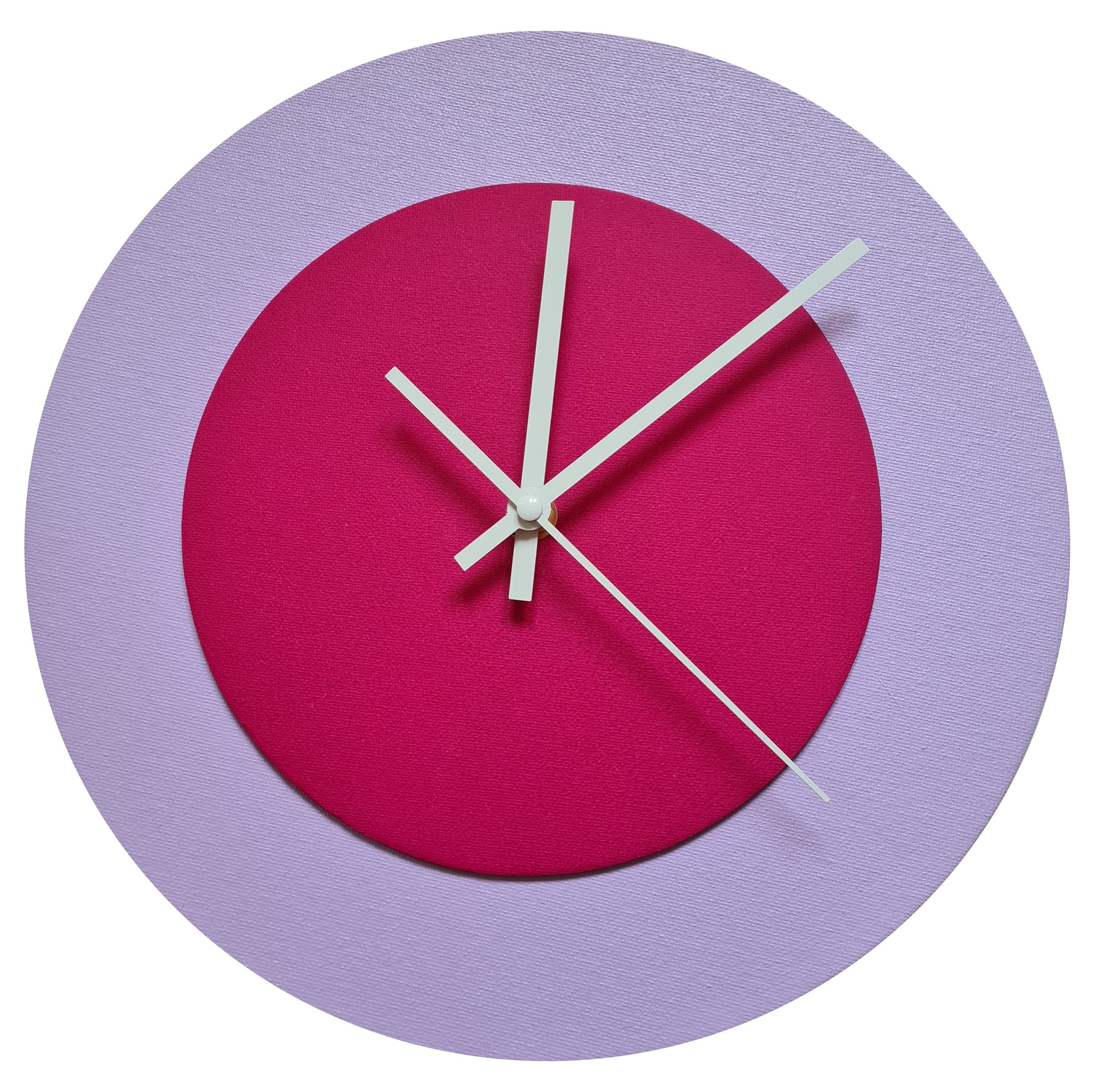 Pop Art Wanduhr Flieder  Magentafarben mit weißen Zeigern 30 cm rund
