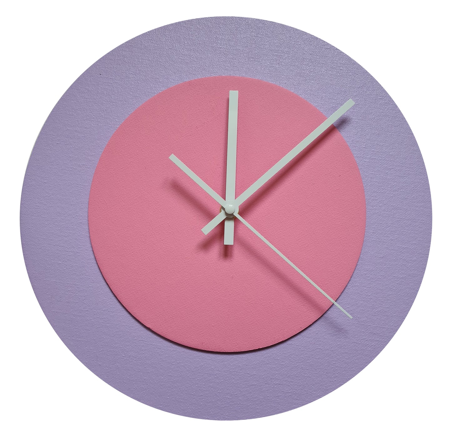 Pop Art Wanduhr Flieder  Rosafarben mit weißen Zeigern 30 cm rund
