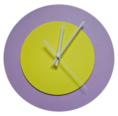 Pop Art Wanduhr Flieder  Hellgelb mit weißen Zeigern 30 cm rund
