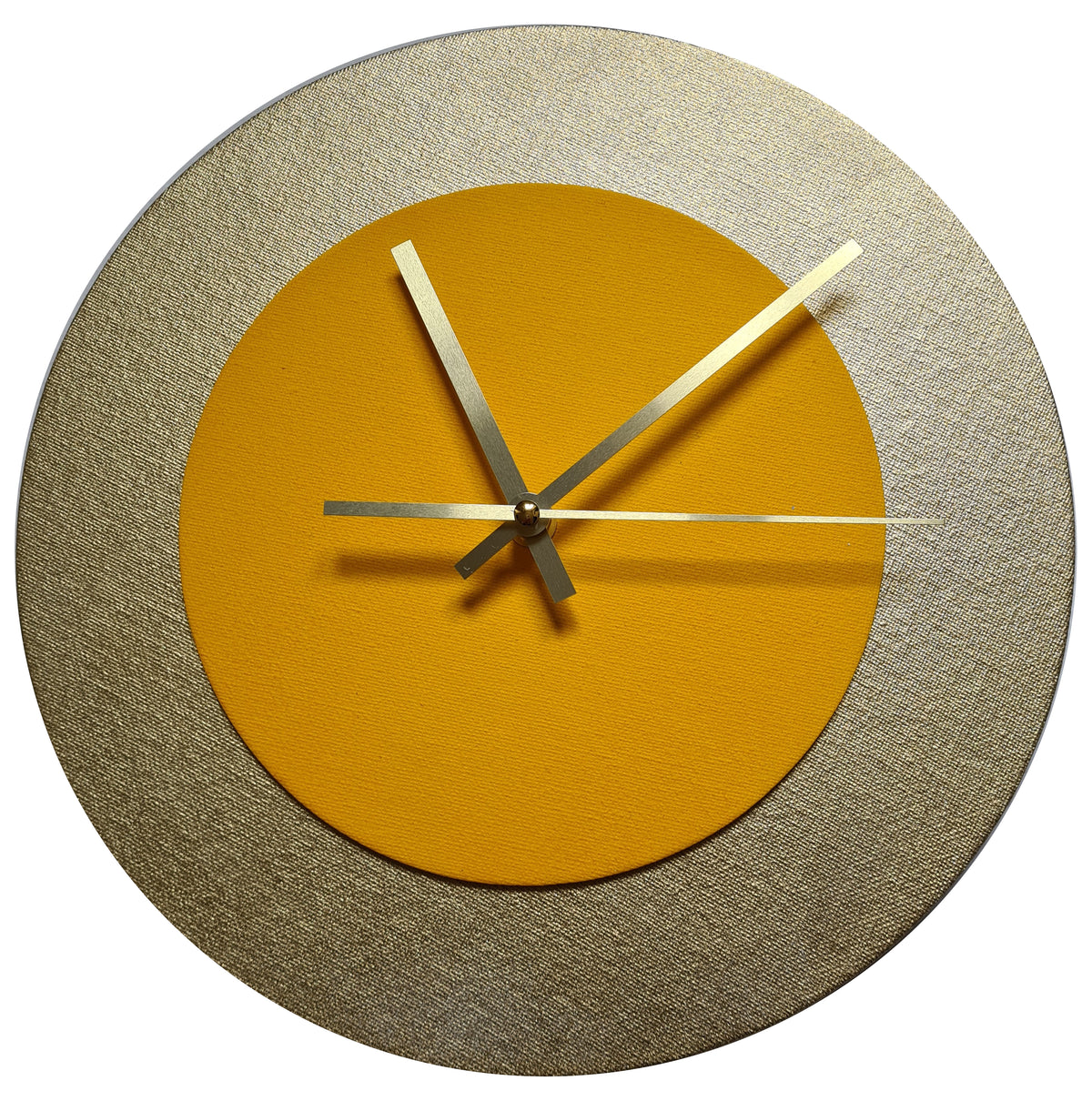 Pop Art Wanduhr Gold  Sonnengelb mit goldenen Zeigern 30 cm rund