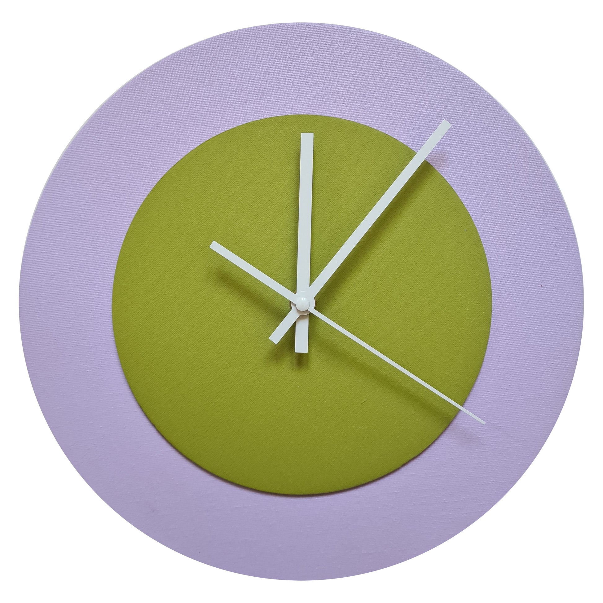 Pop Art Wanduhr Flieder  Olivgrün mit weißen Zeigern 30 cm rund
