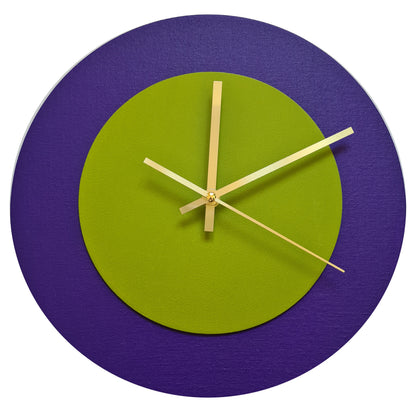 Pop Art Wanduhr Lila  Olivgrün mit goldenen Zeigern 30 cm rund
