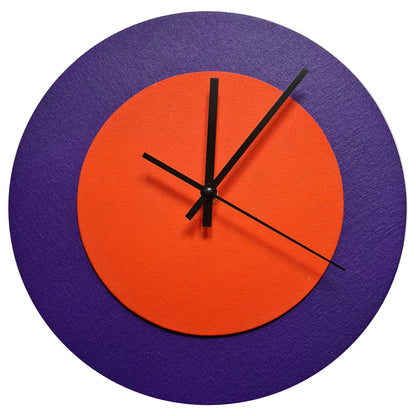 Pop Art Wanduhr Lila  Orangefarben mit schwarzen Zeigern 30 cm rund
