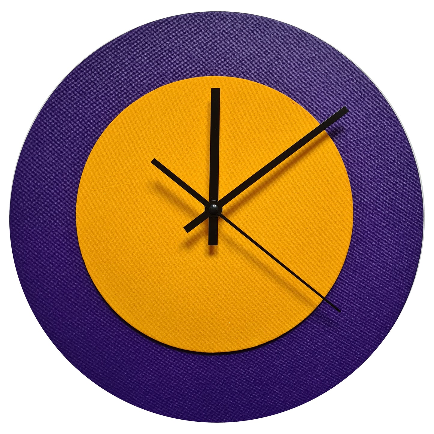 Pop Art Wanduhr Lila  Sonnengelb mit schwarzen Zeigern 30 cm rund
