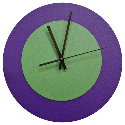 Pop Art Wanduhr Lila  Laubgrün mit schwarzen Zeigern 30 cm rund

